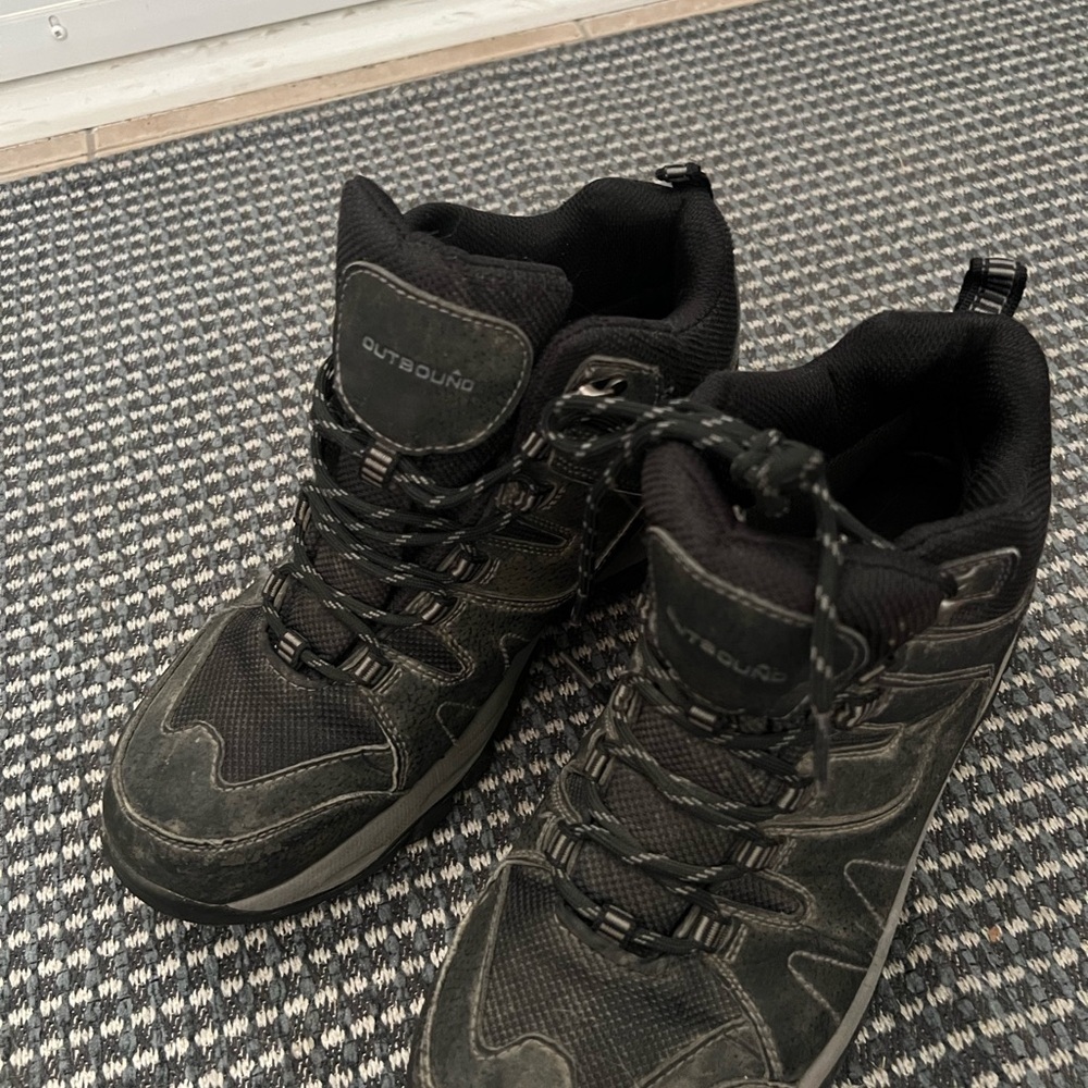 Mens Winter Boots Size 9